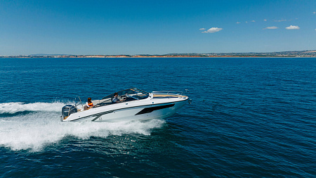 Катер Finnmaster T8